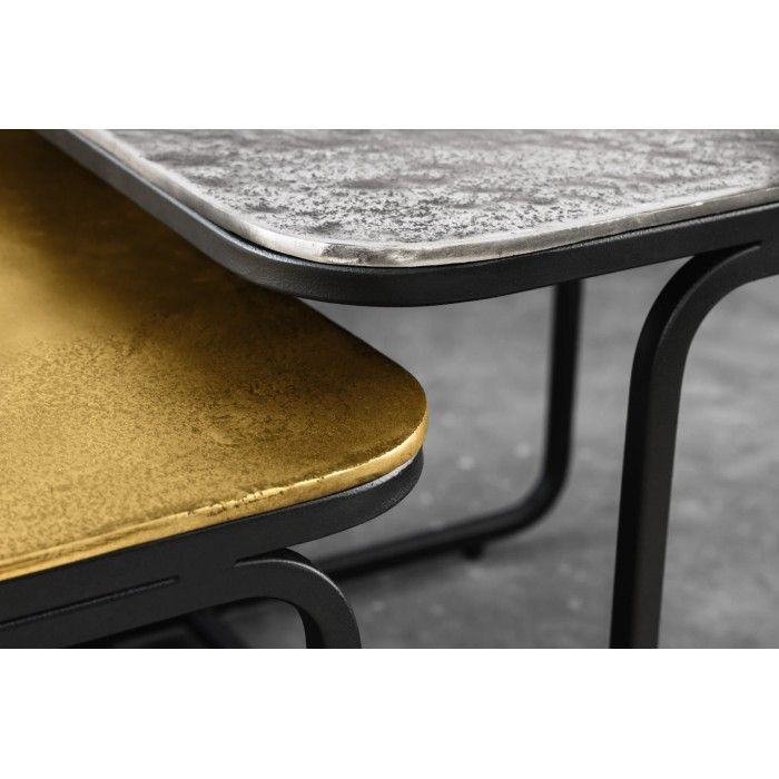 Lot di 2 tavolini gigogne METRIX quadrati dorati e argentati - Tavolini design impilabili in metallo