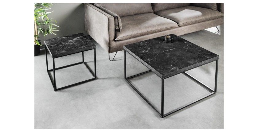 Table basse ABITTA anthracite vu avec d'autres éléments de la collection