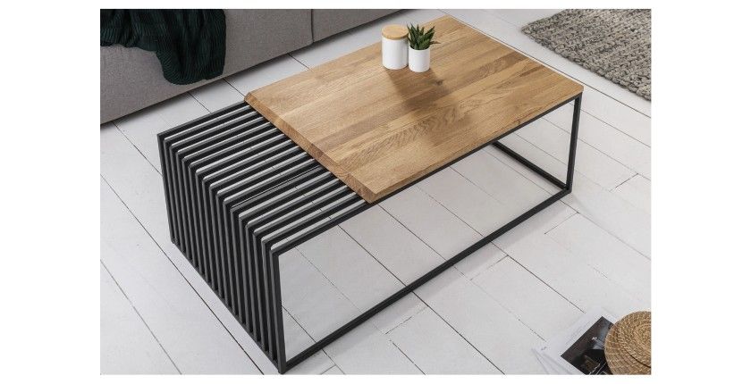 Table basse rectangulaire en bois et en métal 100cm mise en situation