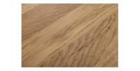 Zoom sur le partie du plateau en bois de la table basse rectangulaire en bois et en métal 100cm