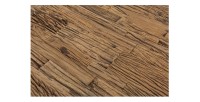 Zoom sur la texture du plateau en bois de la table RAFTA 220cm avec sur-plateau en verre