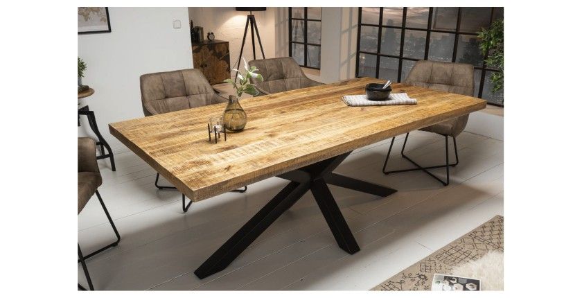 Table SOLARA 200cm en bois massif mise en situation