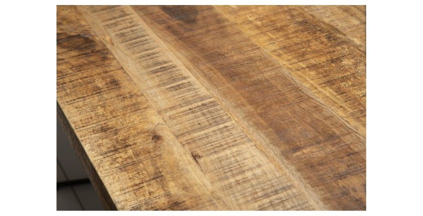 Zoom sur le bord de la table SOLARA 200cm en bois massif