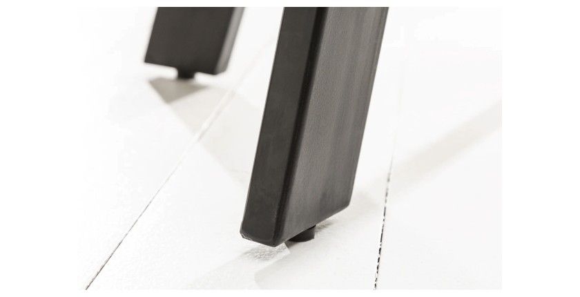 Zoom sur les pieds de la table LODEN ronde 80cm