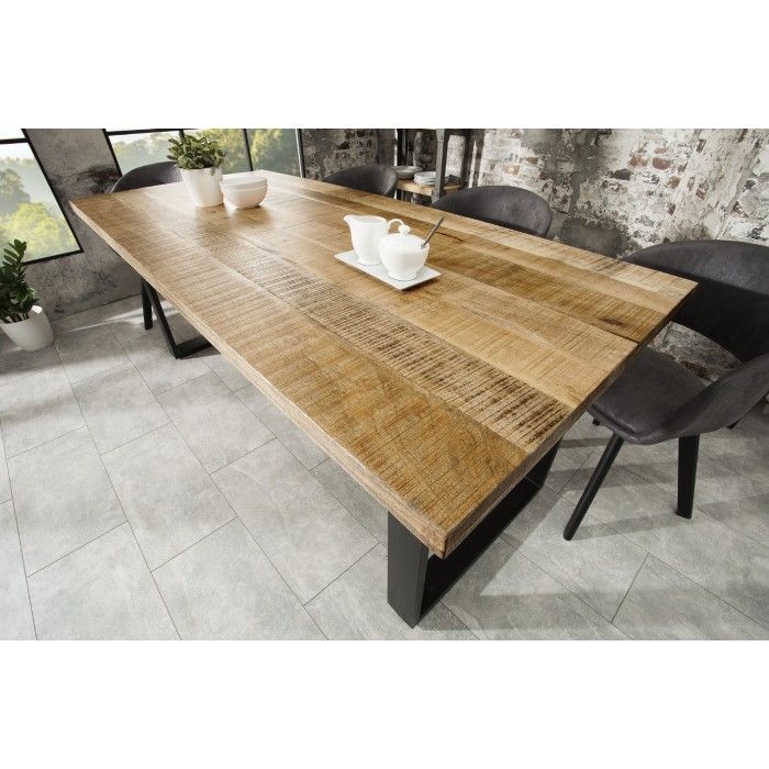 Eettafel LODEN 160 cm - Blad van massief mangohout en zwarte metalen poten