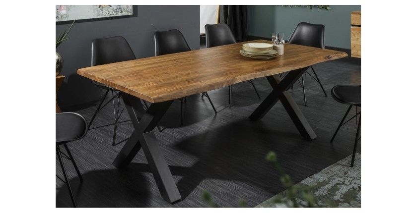 Table ARKAYA 180 cm – Plateau en bois massif d’acacia et pieds en métal noir en X