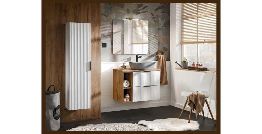 Rechteckiger Badezimmerspiegel 80x70 cm rahmenlos Design