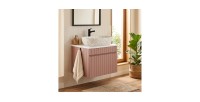 Ensemble ICON rose : meuble sous vasque 60cm, plan pour vasque blanc et vasque à poser mouchetée mis en situation