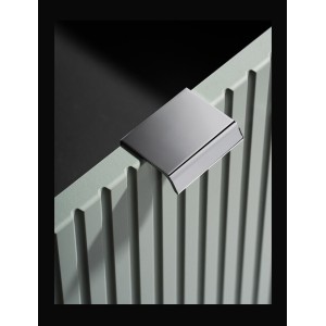 Zoom sur l'une des poignées du meuble sous vasque à tiroirs ELVINA