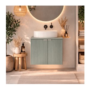 Ensemble ELVINA 60cm : meuble sous vasque à placards et plan pour vasque vert sauge gris mis en situation