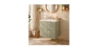 Ensemble ELVINA 50cm : meuble sous vasque à tiroirs vert sauge gris et vasque encastrée blanche mis en situation