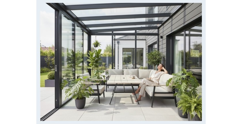 Salon de jardin d'angle ALTARA 6 places en aluminium noir avec table repas et coussins beige