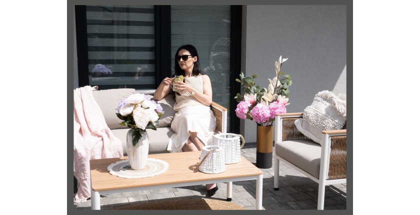 Salon de jardin CALYPSO 4 places aluminium blanc et bois – canapé, 2 fauteuils et table basse