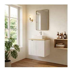 Ensemble VANO 50cm : meuble sous vasque à placards et plan pour vasque aspect chêne clair mis en situation