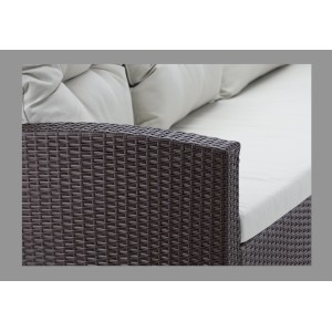 Salon de jardin SORAVIA 7 places brun et beige avec canapé, fauteuils, poufs et table 