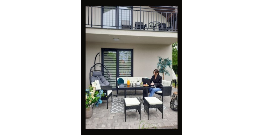 Salon de jardin LUXORIA 7 places noir et crème avec canapé, fauteuils, poufs et table 