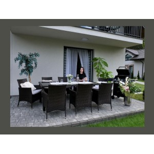 Salon de jardin ZORELIA 8 places brun et beige avec grande table et fauteuils 