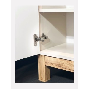 Zoom sur l’ouverture de la porte du meuble de rangement ERMANO cachemire à poser