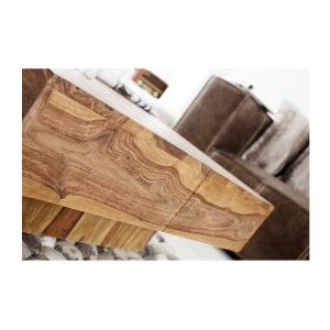 Zoom sur la tranche du plateau de la table basse carrée TOLB 70cm