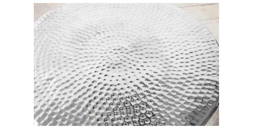 Zoom sur la texture de la table basse TRIANE ronde argentée 60cm