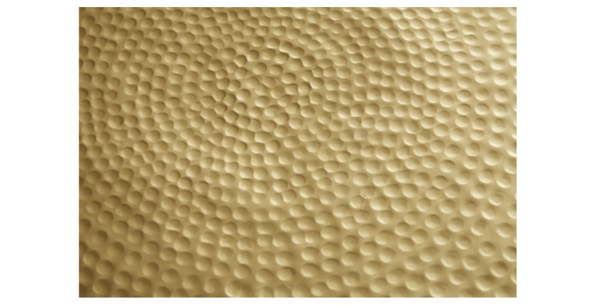 Zoom sur la texture de la table basse dorée TRIANE ronde 60cm