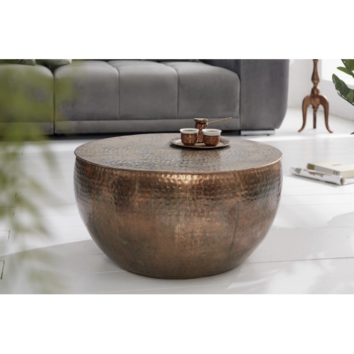 Lage tafel TRIANE 60 cm in gehamerd koperen aluminium - Rond design salontafel