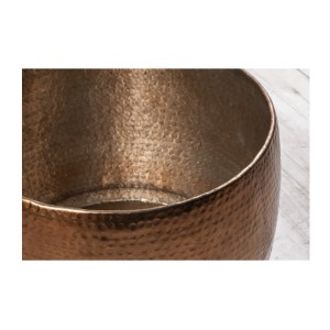 Zoom sur le dessous de la table basse TRIANE ronde 60cm cuivre