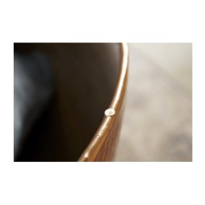 Zoom sur l'intérieur de la table basse TRIANE ronde 60cm