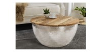 Table basse TRIANE argentée et bois 60cm mise en situation