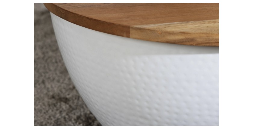 Zoom sur la jonction entre le plateau et la structure de la table basse ronde TRIANE 60cm blanche et bois