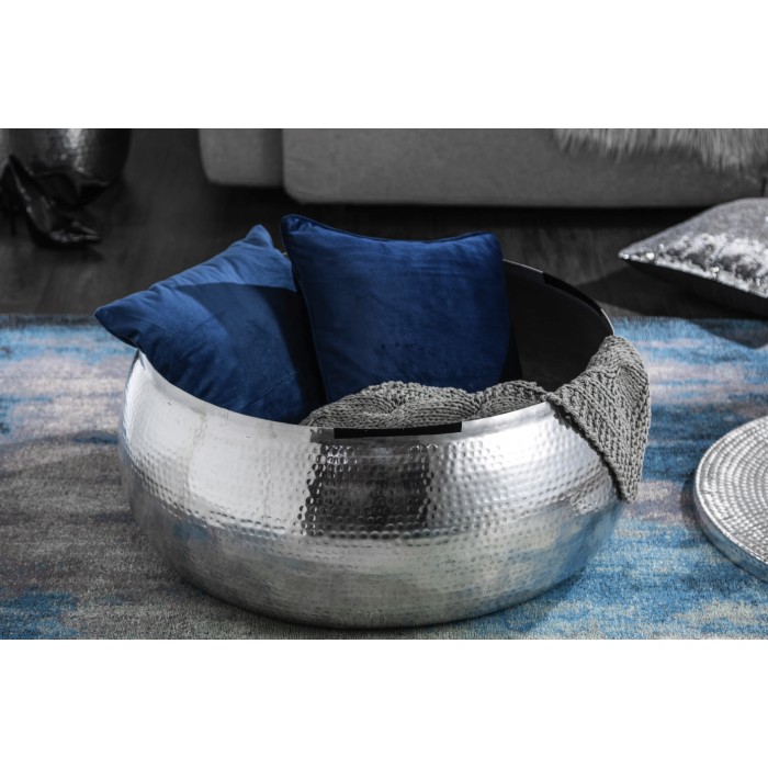 Beistelltisch TRIANE 70 cm Silber gehämmert – Glänzendes Aluminium mit Hammerschlag-Effekt
