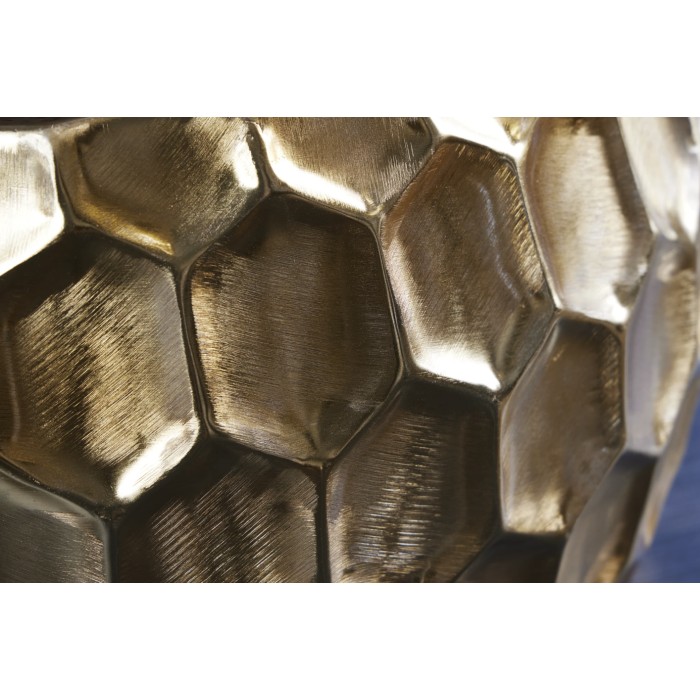 Lage tafel TRIANE goud 70 cm – Gehamerd aluminium met honingraatontwerp