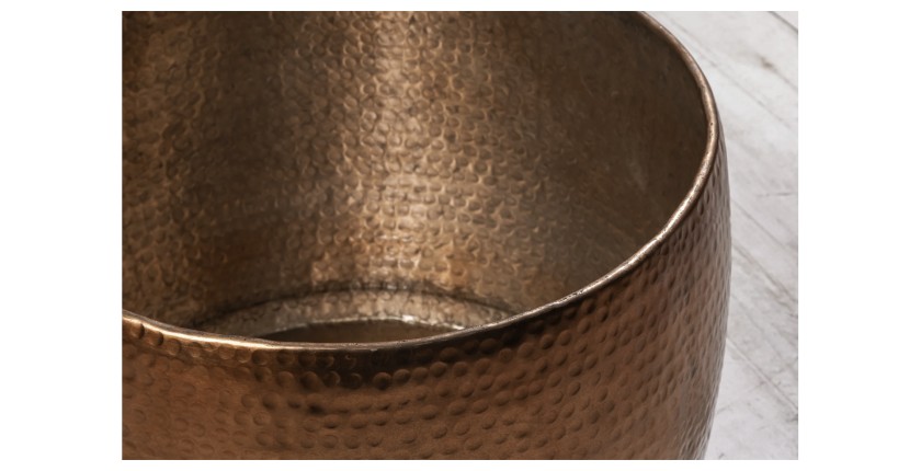 Zoom sur l'intérieur de la table basse TRIANE bronze ronde 80cm