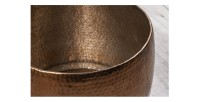 Zoom sur l'intérieur de la table basse TRIANE cuivre ronde 80cm