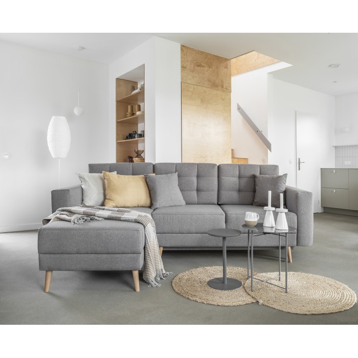 Canapé d’angle convertible HASGARD 3 places gris 248x162 cm – coffre et pieds bois
