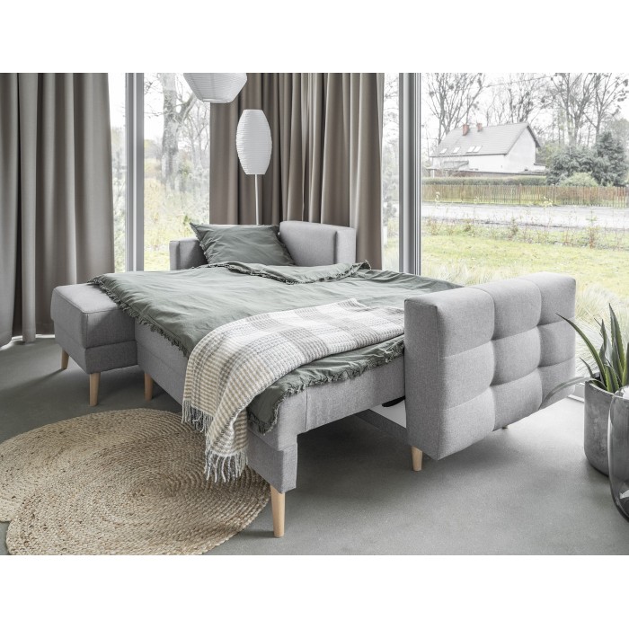 Canapé d’angle convertible HASGARD 3 places gris 248x162 cm – coffre et pieds bois