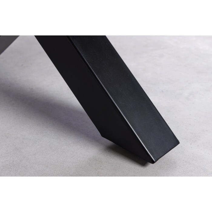 Couchtisch RAFTA 110 cm aus recyceltem Teakholz mit gehärtetem Glas – Industriedesign mit gekreuzten Metallbeinen