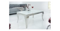 Table basse VELENA avec plateau en verre opaque blanc mise en situation