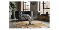 Table basse ALUMIA 70cm argentée vue de face éloignée