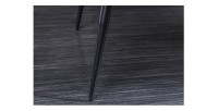 Zoom sur les pieds de la table basse RETROVA 90cm