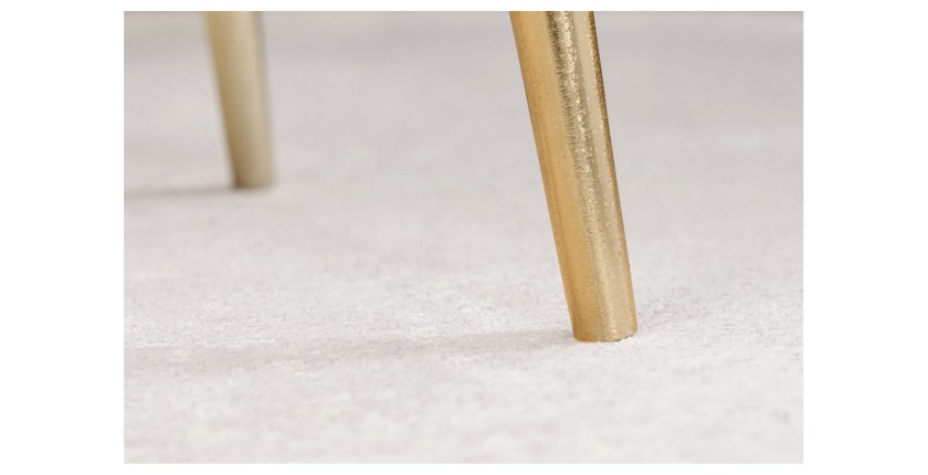 Zoom sur les pieds des tables basses gigognes VORTEX dorées