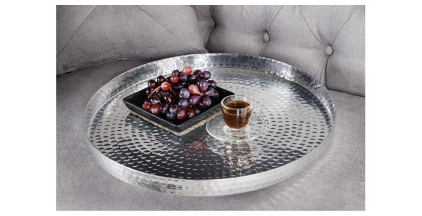 Zoom sur l'amovibilité des plateaux des tables basses gigognes avec plateaux amovibles VORTEX