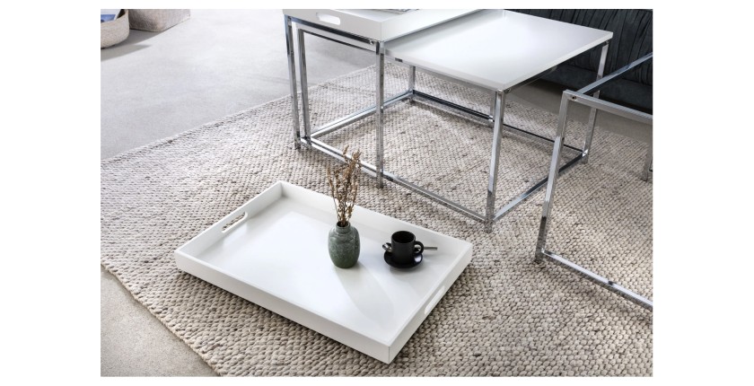 Zoom sur l'un des plateaux amovibles des tables basses gigognes blanches mat VORTEX