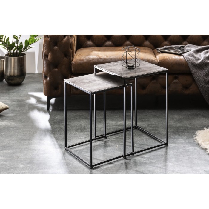Nested lage tafels VORTEX getextureerd grijs aluminium en zwart metaal - set van 2 vierkante moderne design tafels
