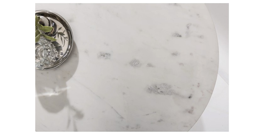 Zoom sur le plateau de la table basse VINTORA blanche
