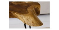Zoom sur la tranche de la table basse RIVET 60cm