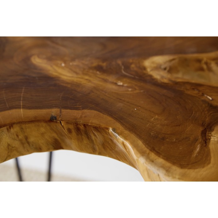 Salontafel RIVET massief teakhout organische vorm en zwart metaal - uniek industrieel design