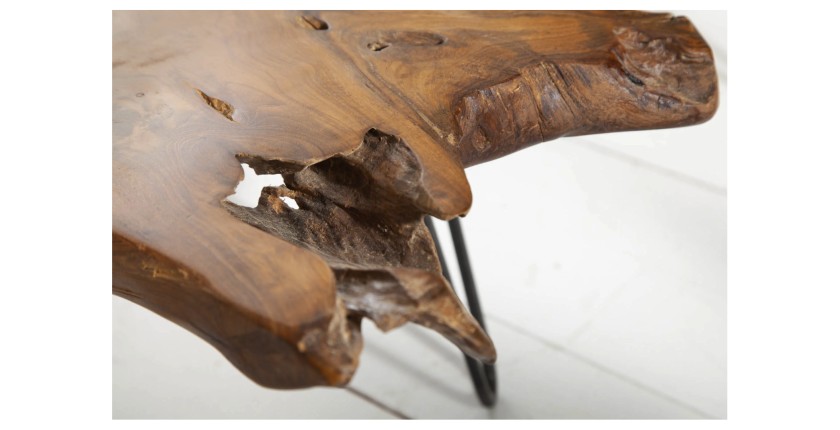 Zoom sur le côté de la table basse RIVET en bois de Teck 100cm