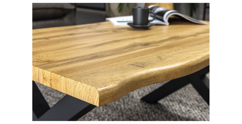 Zoom sur la tranche de la table basse RIVET 90cm en bois