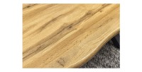 Zoom sur la texture du plateau de la table basse RIVET 90cm en bois